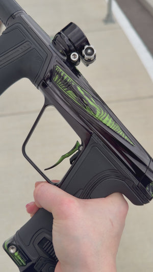 Dark x Planet Eclipse CS3Pro - Black/Green Brush