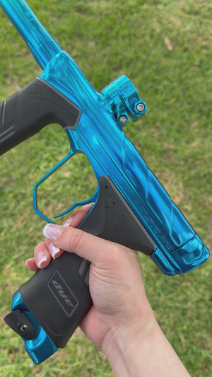 Dye DSR Pro w/Mech - Blue/Clear Fade